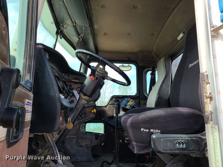 image for item DG7701 2003 Kenworth W900B ready mix truck