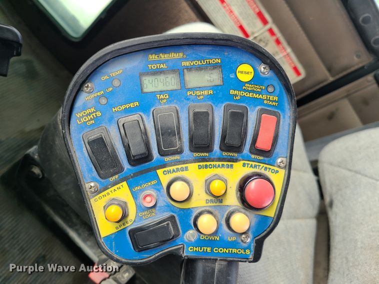 image for item DG7701 2003 Kenworth W900B ready mix truck