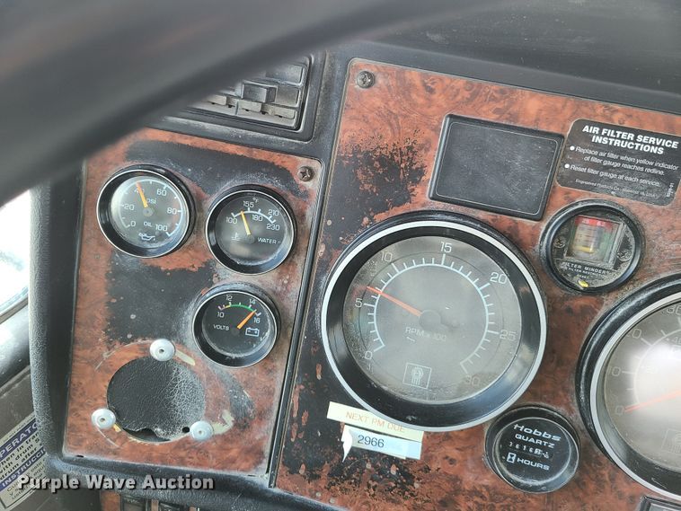 image for item DG7701 2003 Kenworth W900B ready mix truck