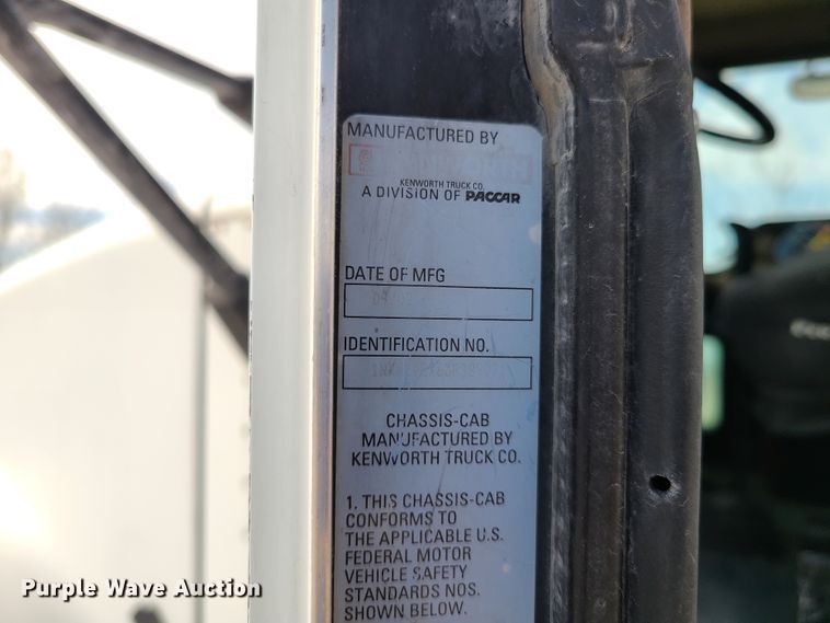 image for item DG7701 2003 Kenworth W900B ready mix truck