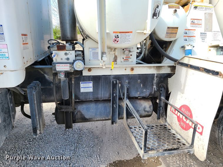 image for item DG7701 2003 Kenworth W900B ready mix truck