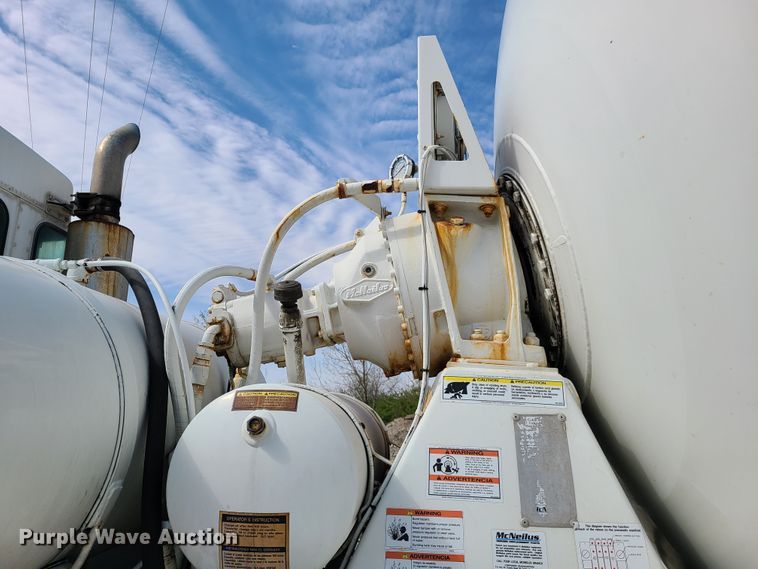 image for item DG7701 2003 Kenworth W900B ready mix truck