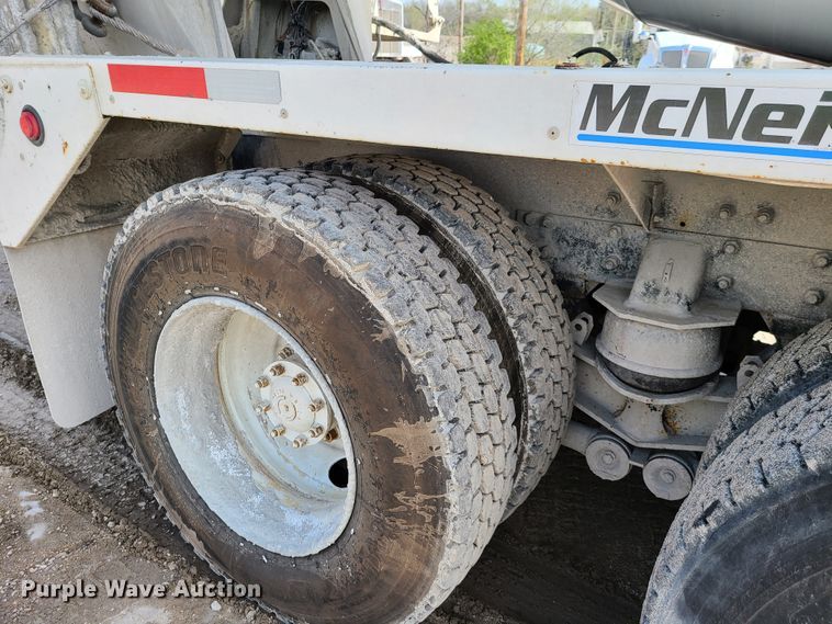 image for item DG7701 2003 Kenworth W900B ready mix truck