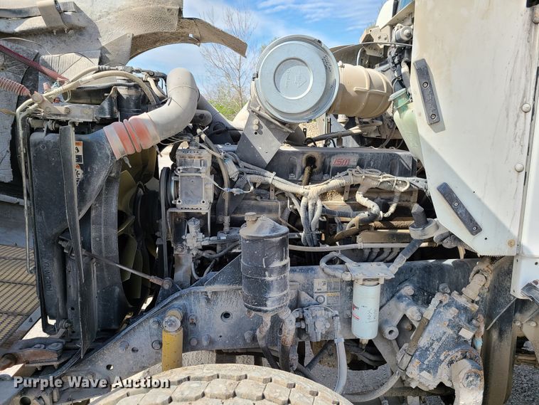 image for item DG7701 2003 Kenworth W900B ready mix truck