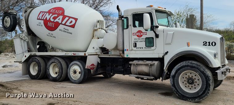 image for item DG7702 2004 Kenworth W900B ready mix truck