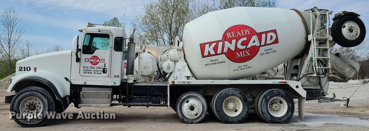 image for item DG7702 2004 Kenworth W900B ready mix truck