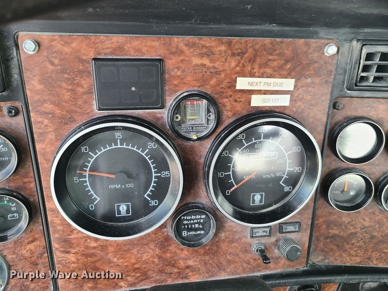 image for item DG7702 2004 Kenworth W900B ready mix truck