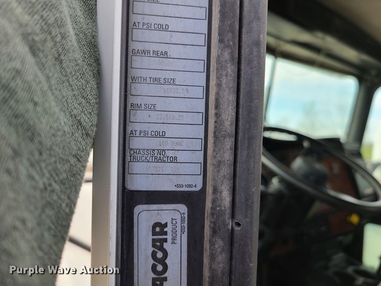 image for item DG7702 2004 Kenworth W900B ready mix truck