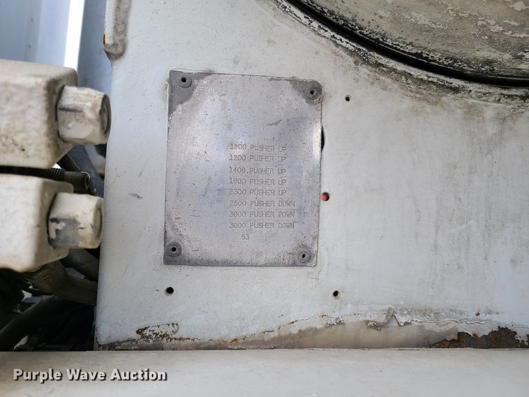 image for item DG7702 2004 Kenworth W900B ready mix truck