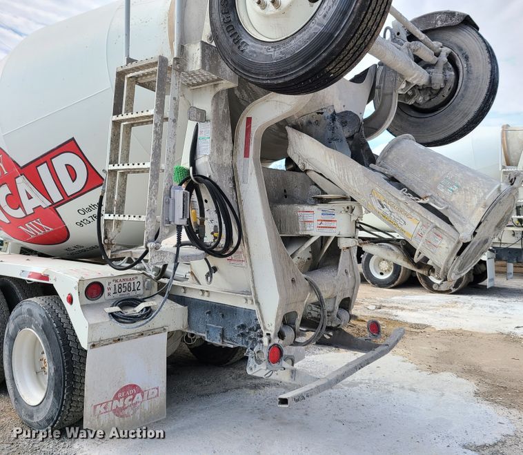 image for item DG7702 2004 Kenworth W900B ready mix truck