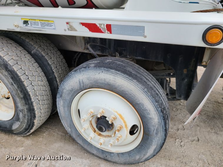 image for item DG7702 2004 Kenworth W900B ready mix truck