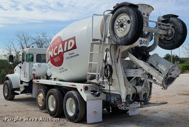 image for item DG7703 2003 Kenworth W900B ready mix truck