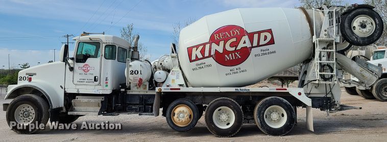 image for item DG7703 2003 Kenworth W900B ready mix truck