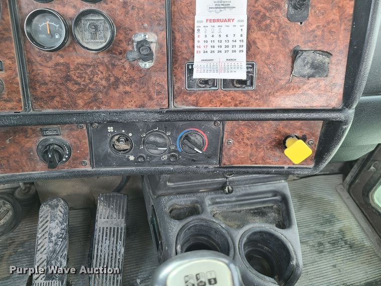 image for item DG7703 2003 Kenworth W900B ready mix truck