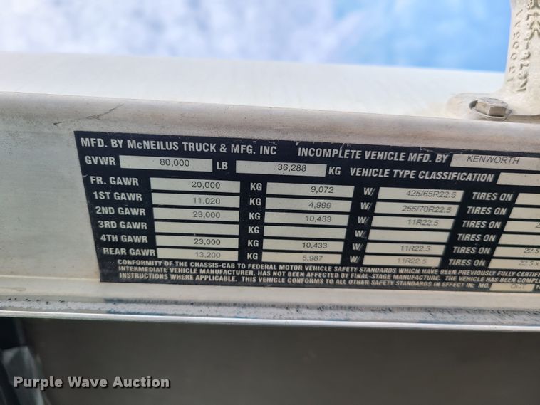 image for item DG7703 2003 Kenworth W900B ready mix truck