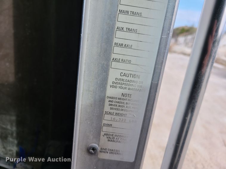 image for item DG7703 2003 Kenworth W900B ready mix truck