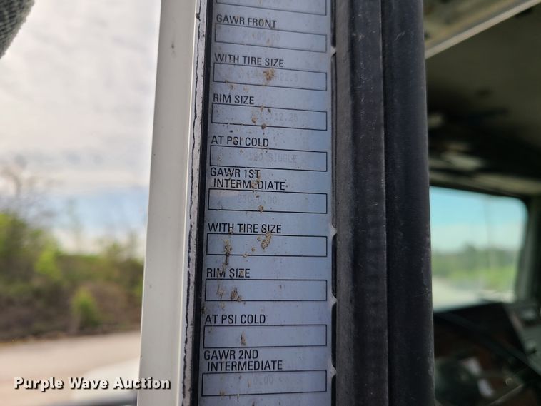 image for item DG7703 2003 Kenworth W900B ready mix truck