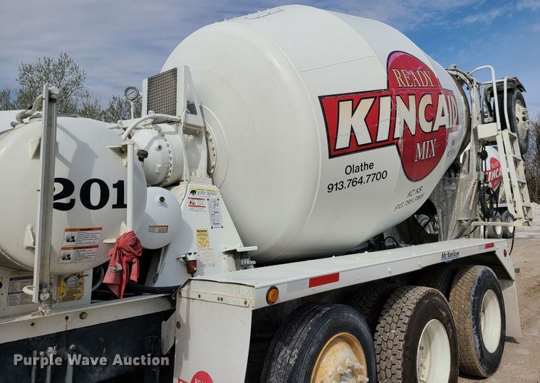 image for item DG7703 2003 Kenworth W900B ready mix truck