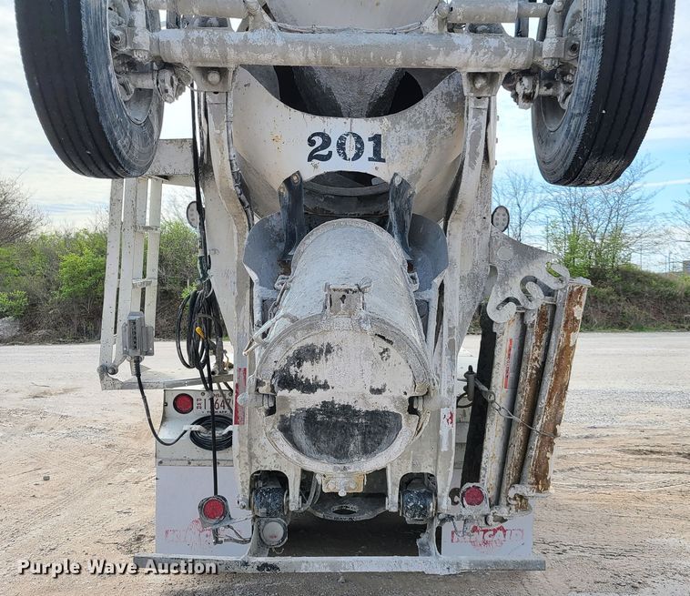 image for item DG7703 2003 Kenworth W900B ready mix truck