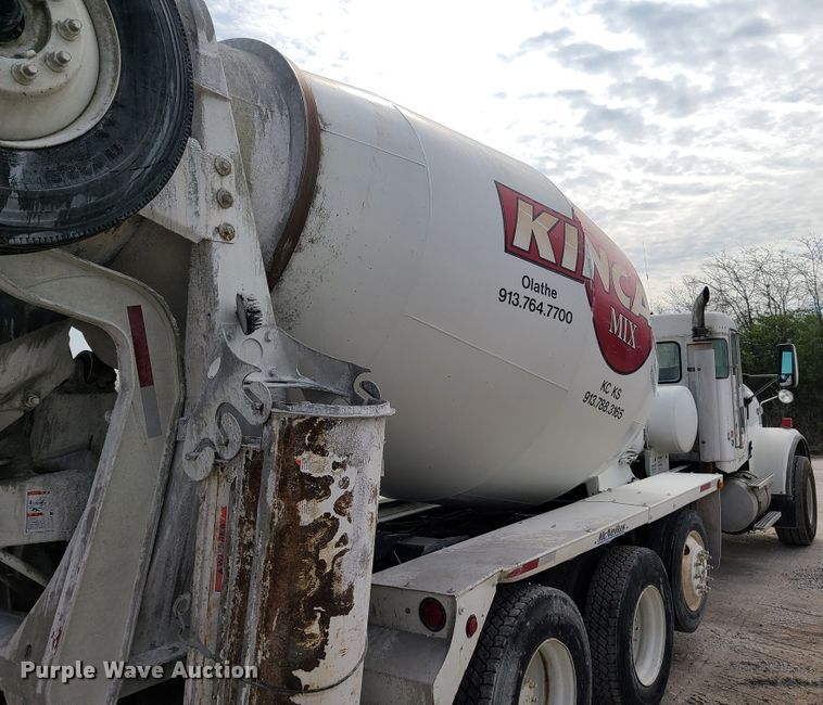 image for item DG7703 2003 Kenworth W900B ready mix truck