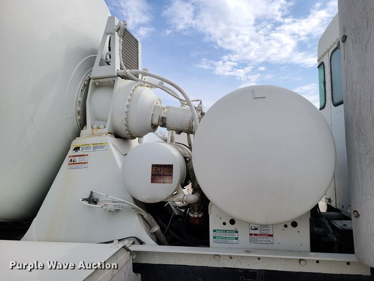 image for item DG7703 2003 Kenworth W900B ready mix truck