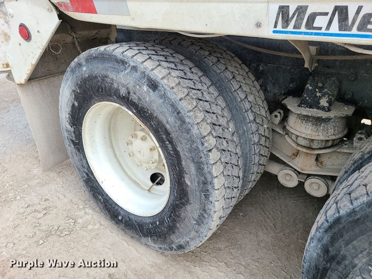 image for item DG7703 2003 Kenworth W900B ready mix truck