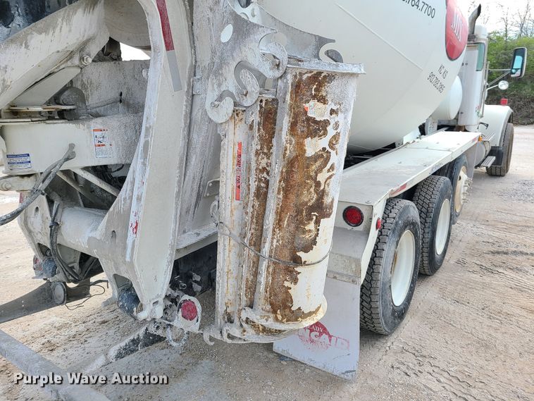 image for item DG7703 2003 Kenworth W900B ready mix truck