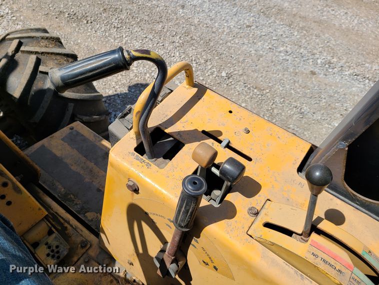 image for item DG7704 Case 560 trencher