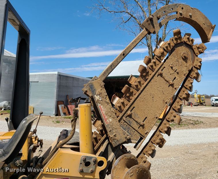 image for item DG7704 Case 560 trencher