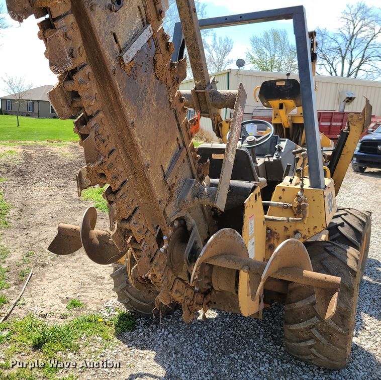 image for item DG7704 Case 560 trencher