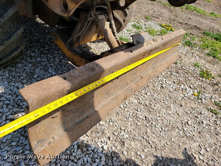 image for item DG7704 Case 560 trencher