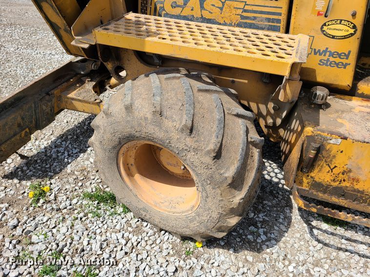 image for item DG7704 Case 560 trencher