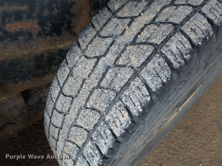 image for item DH7909 1998 R&W utility trailer