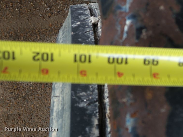 image for item DH7910 1992 R&W utility trailer