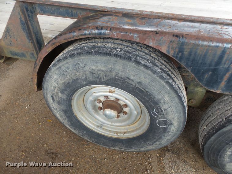 image for item DH7910 1992 R&W utility trailer