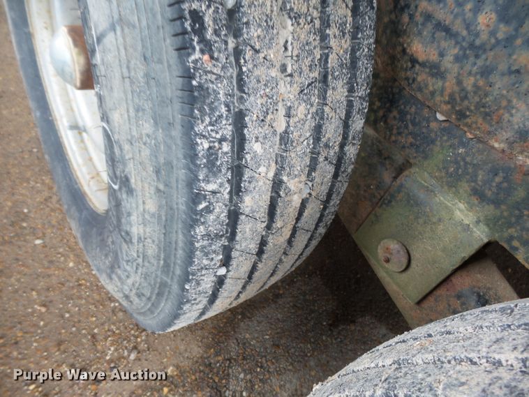 image for item DH7910 1992 R&W utility trailer