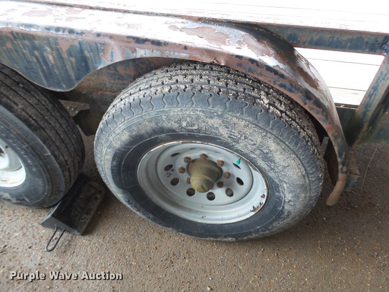 image for item DH7910 1992 R&W utility trailer