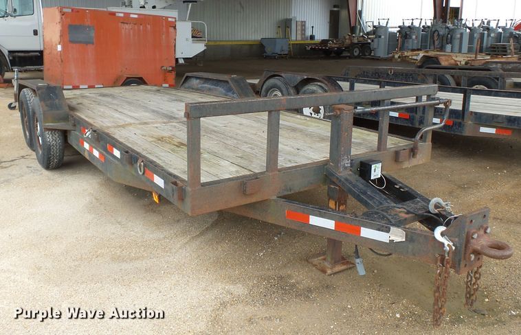 image for item DH7911 2001 R&W utility trailer