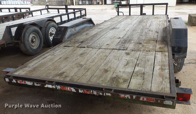 image for item DH7911 2001 R&W utility trailer