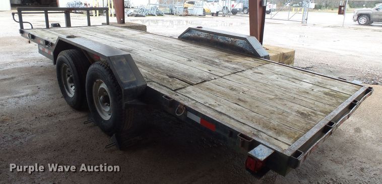 image for item DH7911 2001 R&W utility trailer