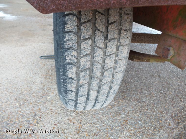 image for item DH7912 1987 ARCT enclosed cargo trailer