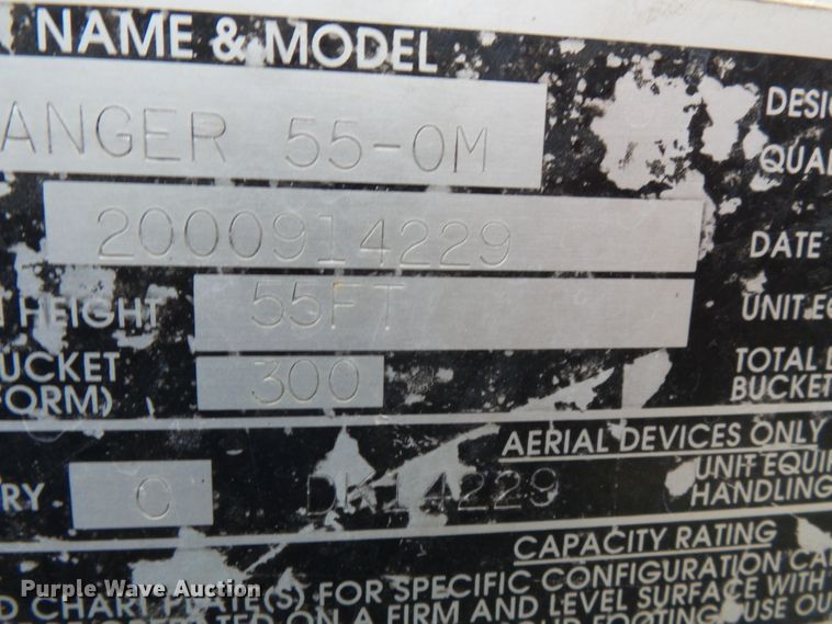 image for item DH7913 2001 Freightliner FL80 bucket truck