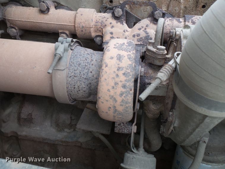 image for item DH7913 2001 Freightliner FL80 bucket truck