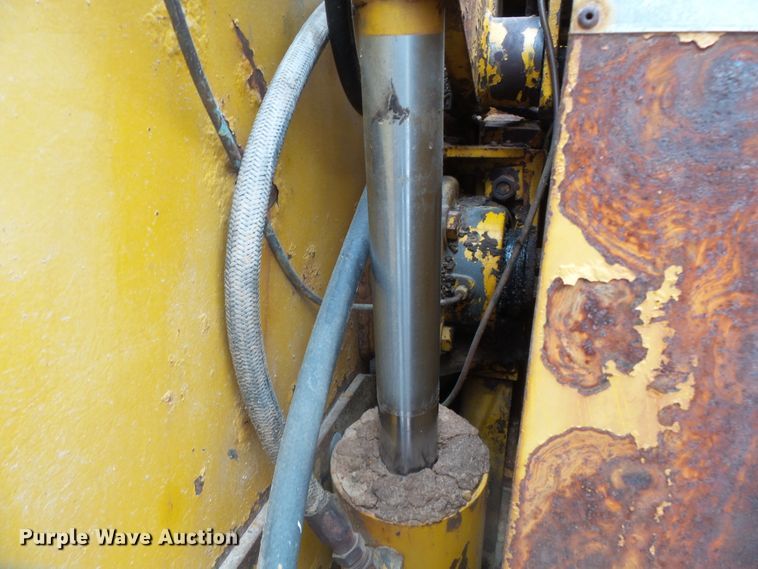 image for item DH7917 Vermeer T600C trencher