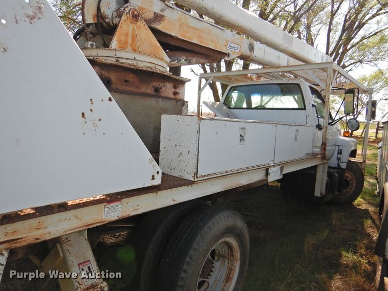 image for item DI0066 1994 Chevrolet Kodiak bucket truck