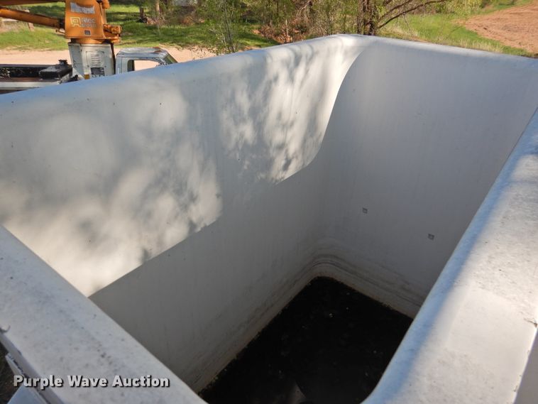 image for item DI0066 1994 Chevrolet Kodiak bucket truck