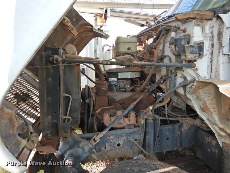 image for item DI0066 1994 Chevrolet Kodiak bucket truck