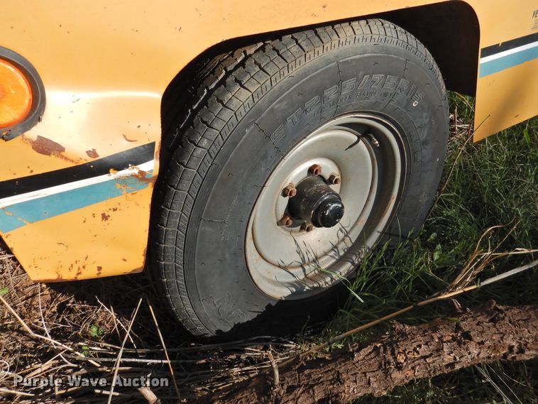 image for item DI0068 2004 Vermeer BC1000XL wood chipper