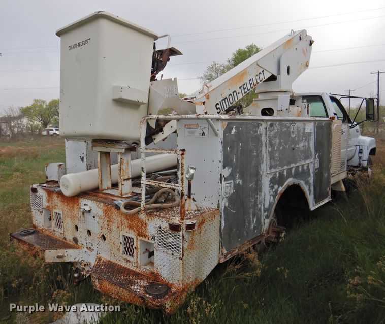 image for item DI0069 1993 Chevrolet Kodiak bucket truck