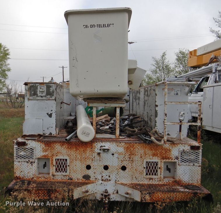 image for item DI0069 1993 Chevrolet Kodiak bucket truck